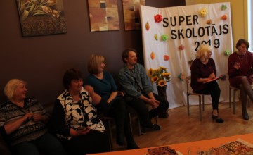 Skolotāju diena!