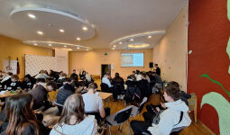 Veiksme.Intuīcija.Prāts