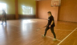 Badmintons jaunietēm